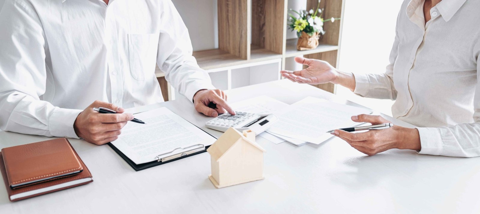Tax Deed vs Tax Lien Key Differences Investors Must Know